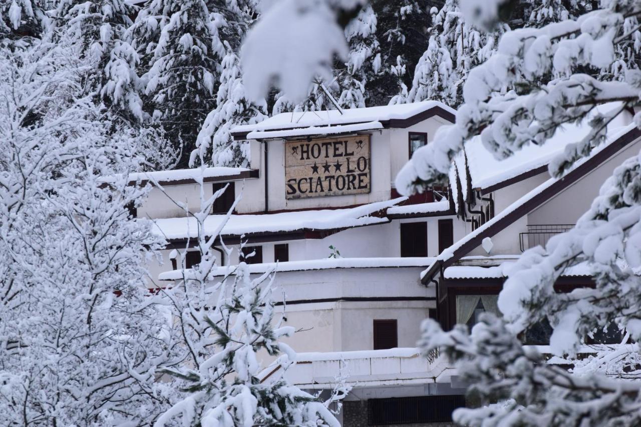 Hotel Lo Sciatore Cotronei Eksteriør bilde